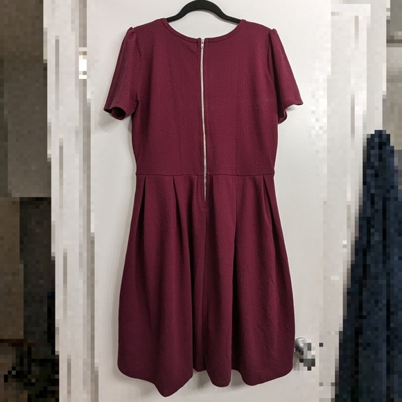 Lularoe Amelia Dress Pleated Skirt Burgundy 2xl Pockets! - Picture 2 of 7